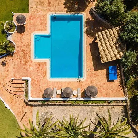 빌라 Quinta Castelhanas, Jardim Relvado, Piscina, Padel E Golf Privados! *