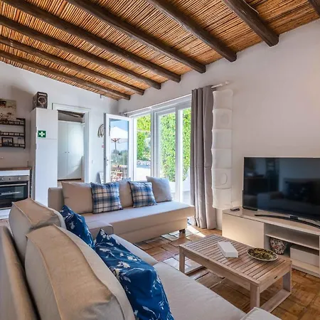 Quinta Castelhanas, Jardim Relvado, Piscina, Padel E Golf Privados! Villa Portimão